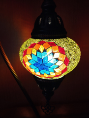 Tischlampe Schwan Aylin, 2er, gelb/grün bunt